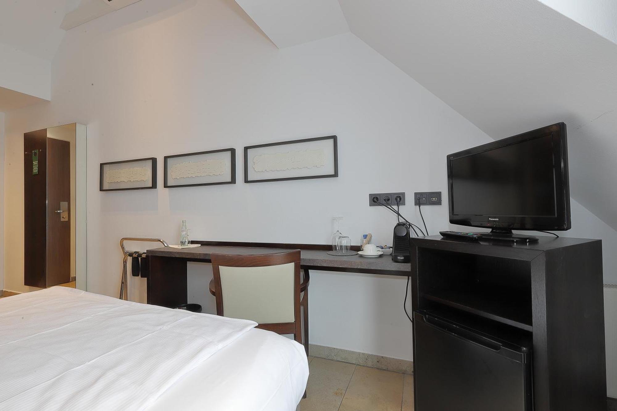 Devin Art Hotel 杜塞尔多夫 外观 照片